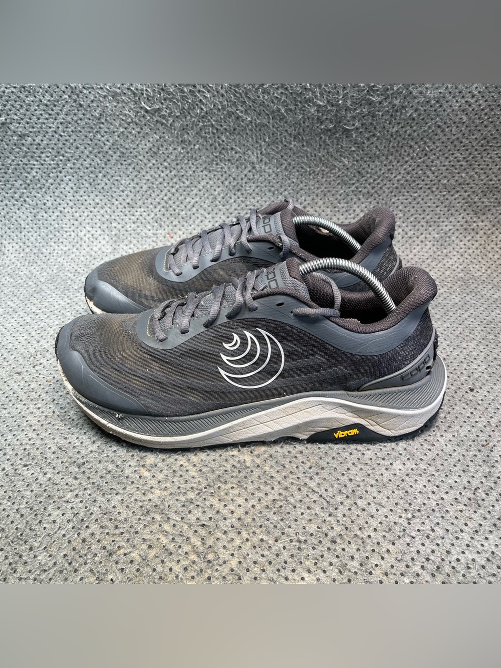Topo Athletic Ultraventure Grey Running Shoes Size 11.5 Men’s